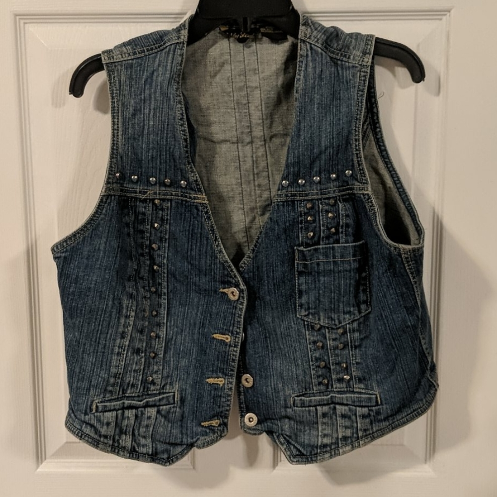 Ashley Stewart, Blue Jean Vest with Studs and Real Pockets - Picture 1 of 8